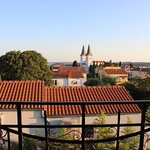 https://apartments-dora-medulin-52203.pula-hotels.org
